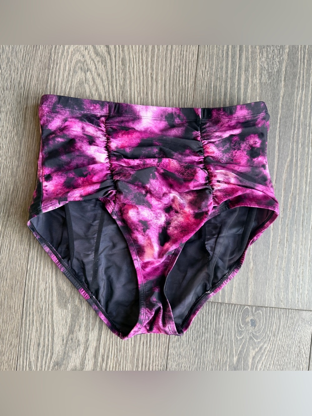 Torrid High-Rise Swim Bottoms in Pink / Black Tie Dye Size 00